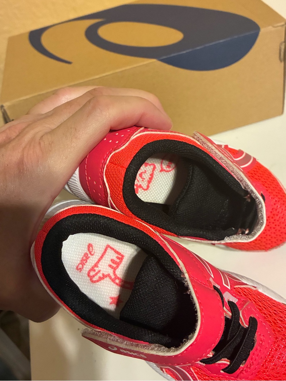 Asics Kids Contend 8 School Yard Running Shoes Size 10 - Picture 10 of 16
